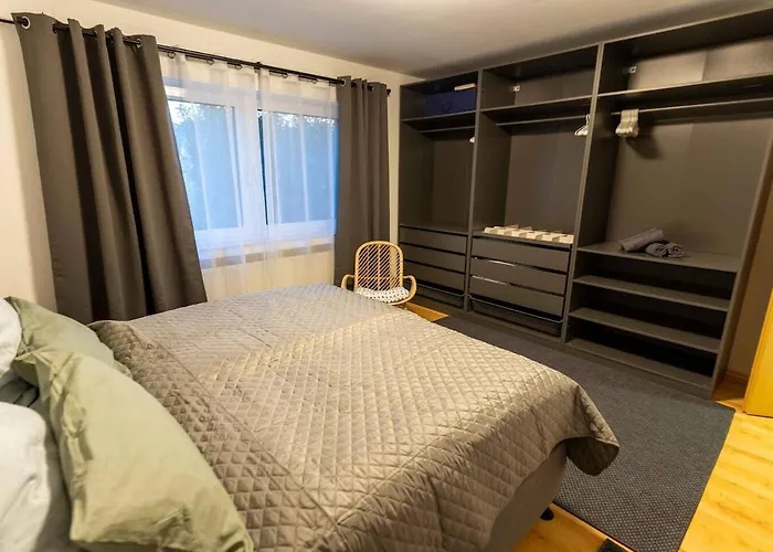 Spacious With Garden * Koblenz (Rhineland-Palatinate)