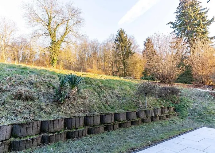 Apartment Spacious With Garden *